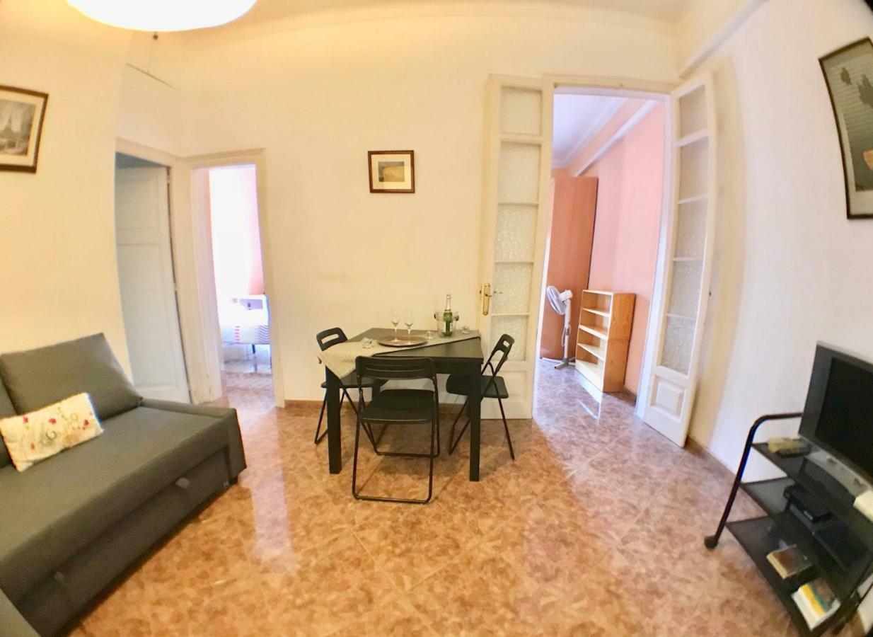 Plaza Espana Central Apartment — Photos 3