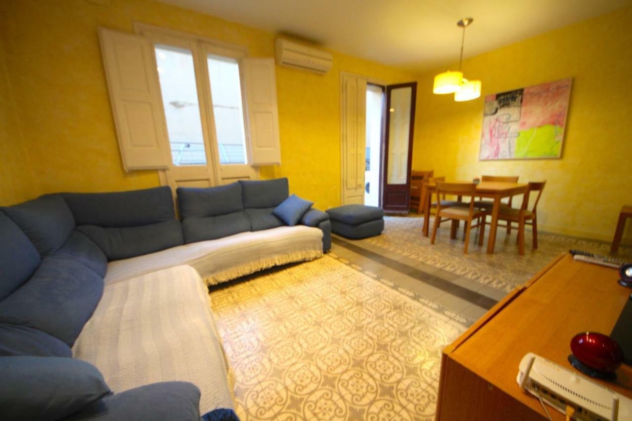 Plaza Espana Central Apartment — Photos 1